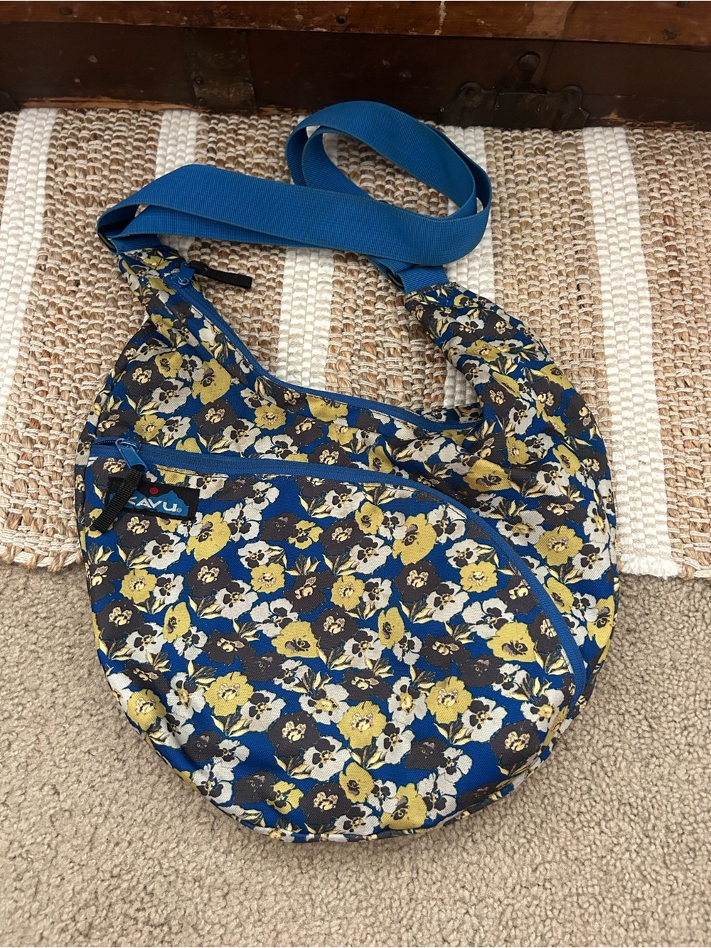 Kavu Floral Crossbody Bag in Blue and Yellow